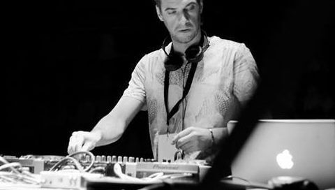 Dj Bat